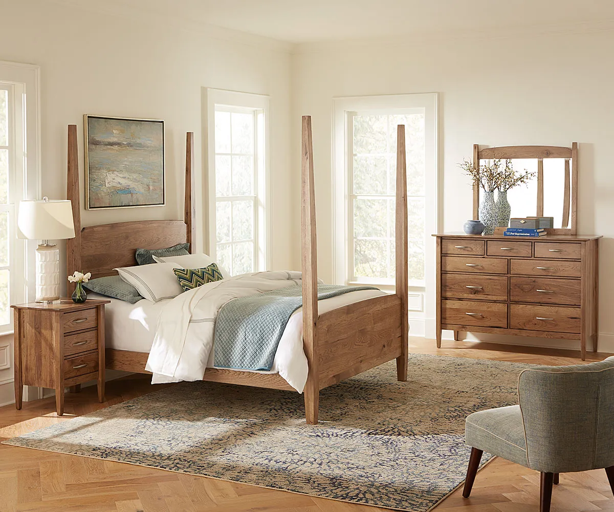 Imperial Bed With Short Posts - Image 5