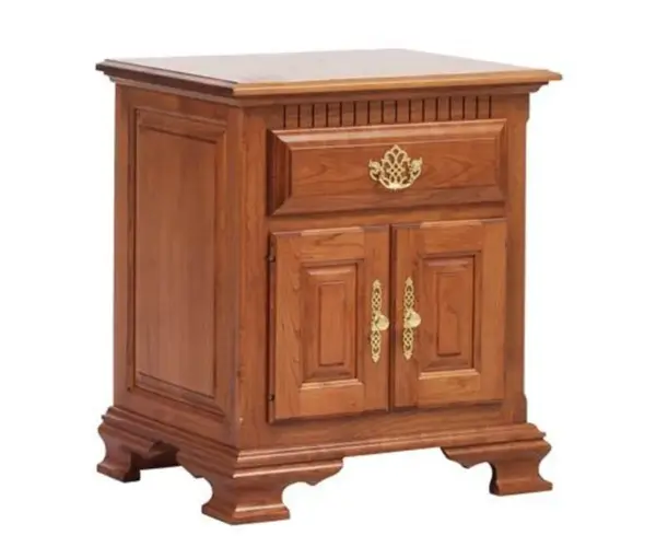 Victoria's Tradition Nightstand